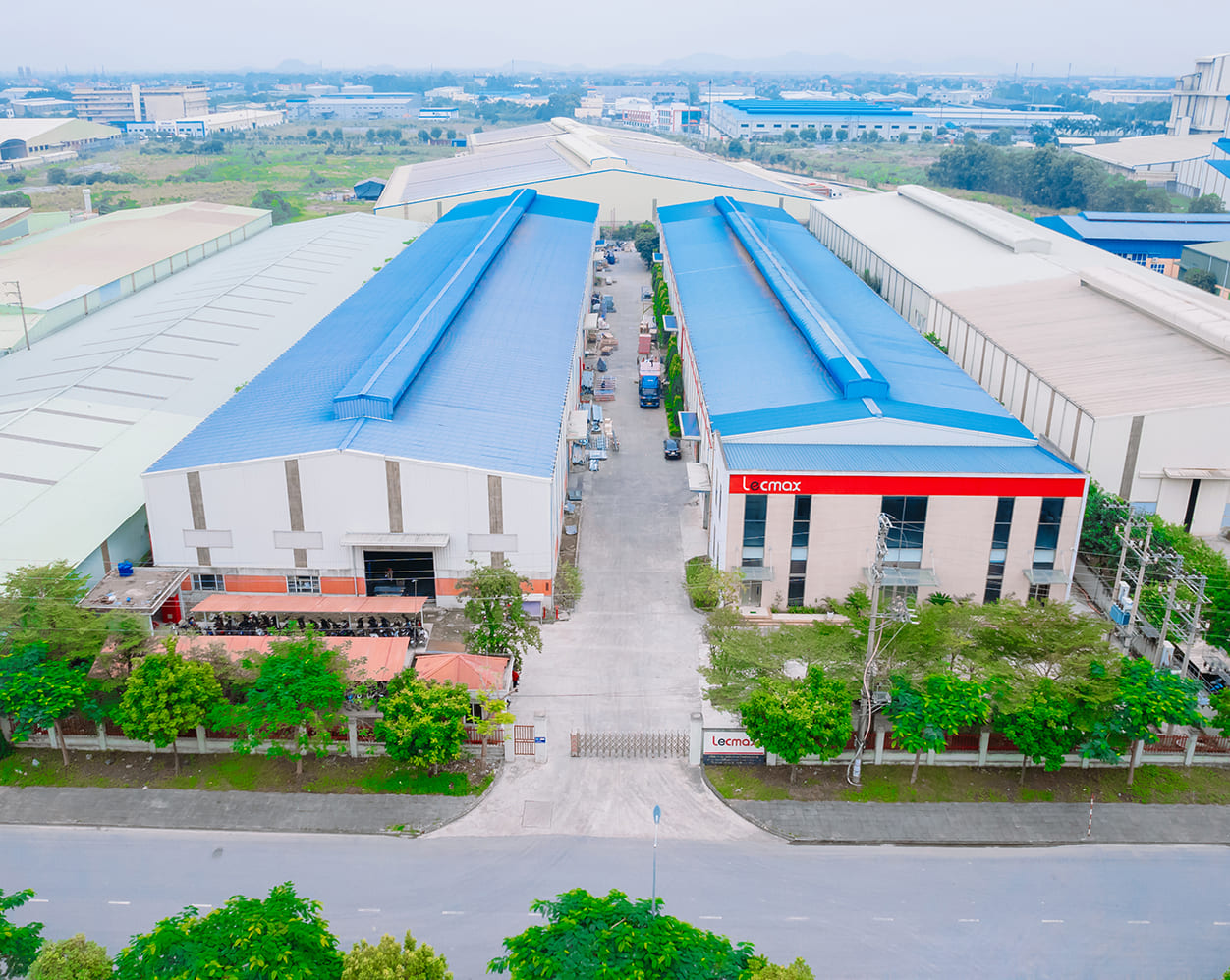 Nhà máy sản xuất tủ bếp inox 304 Lecmax Home